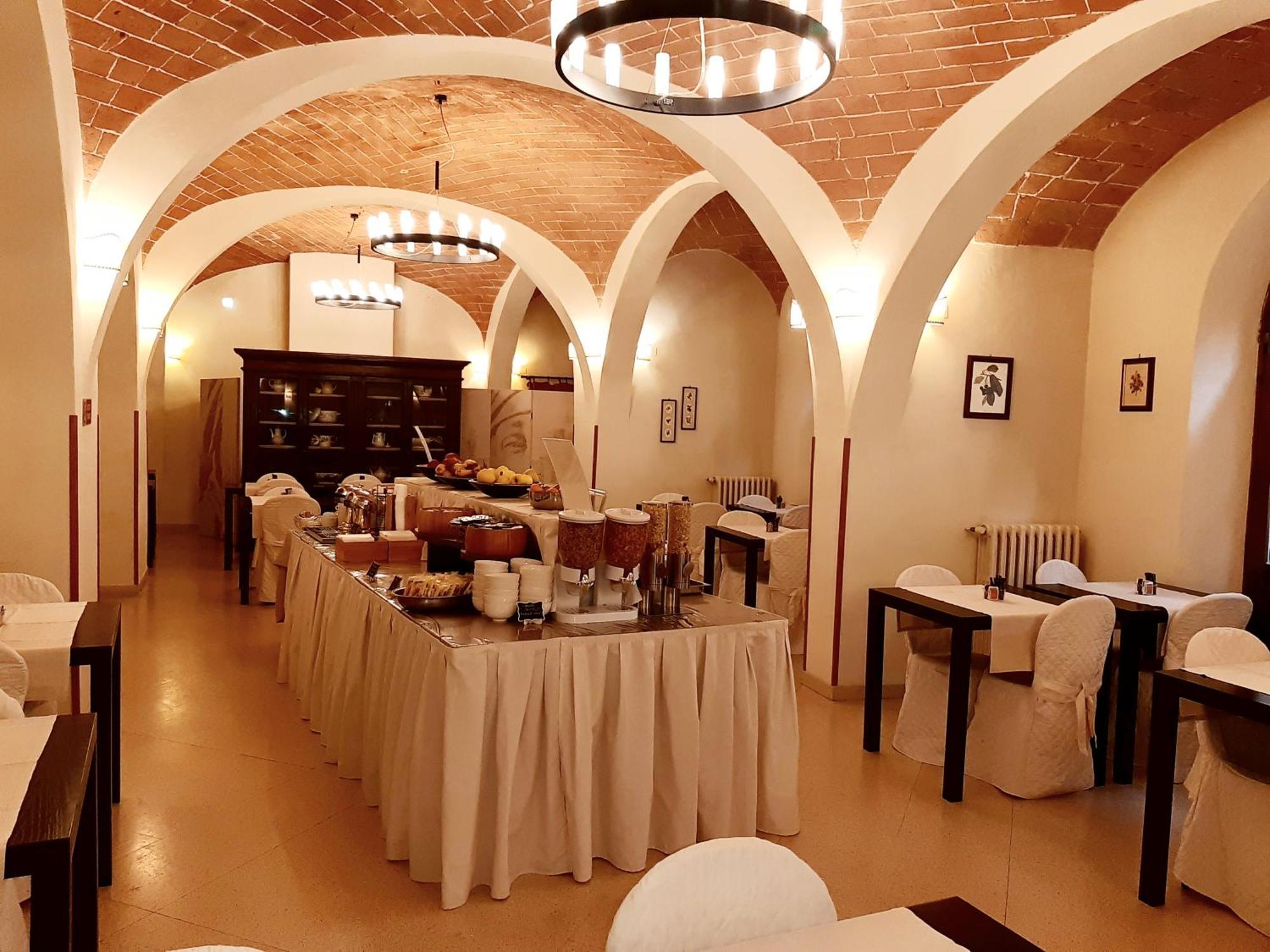 Hotel Alma Domus Siena Esterno foto