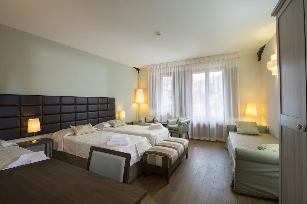 Hotel Alma Domus Siena Esterno foto